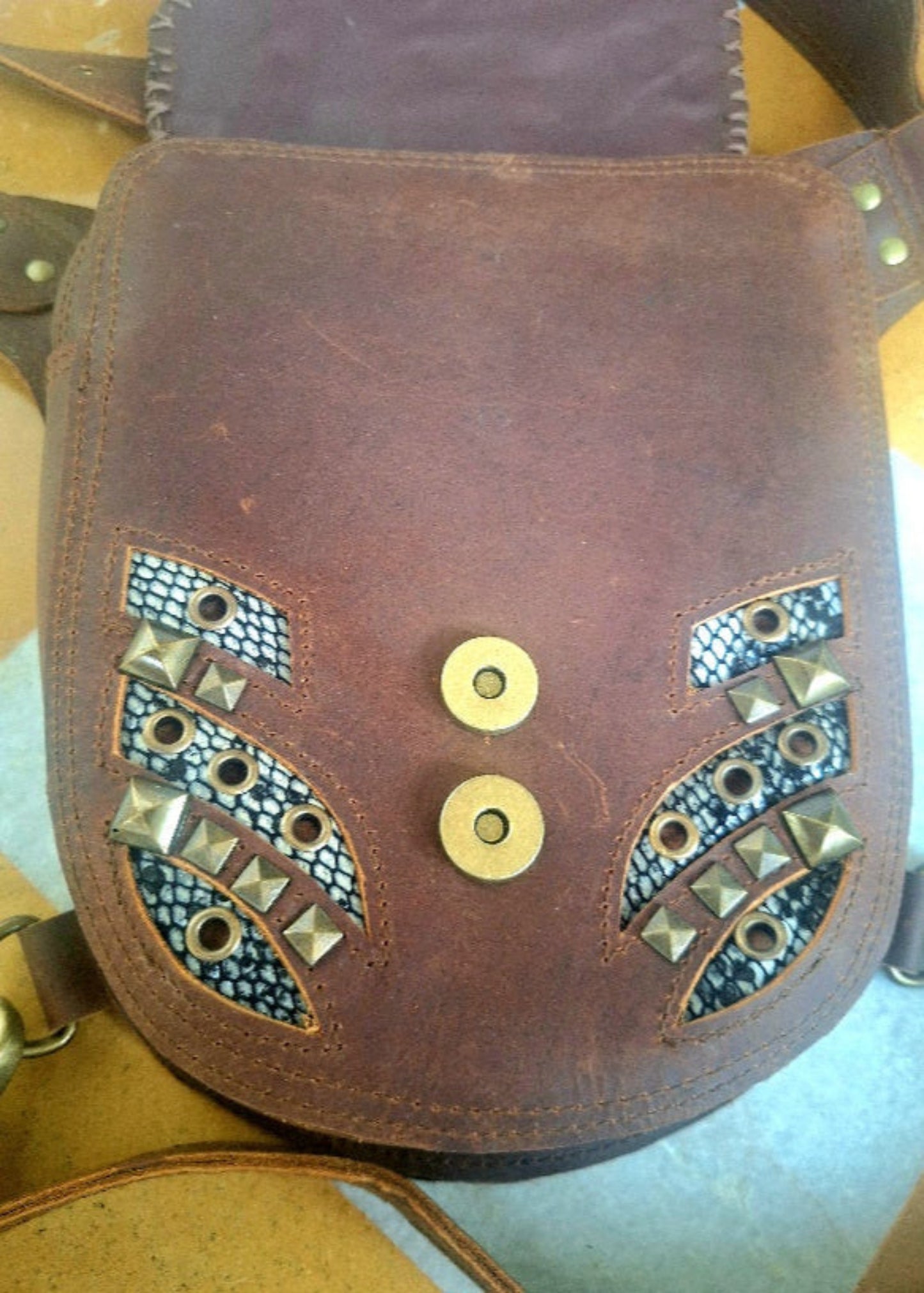 Marsupio in pelle “Warrior Spirit”