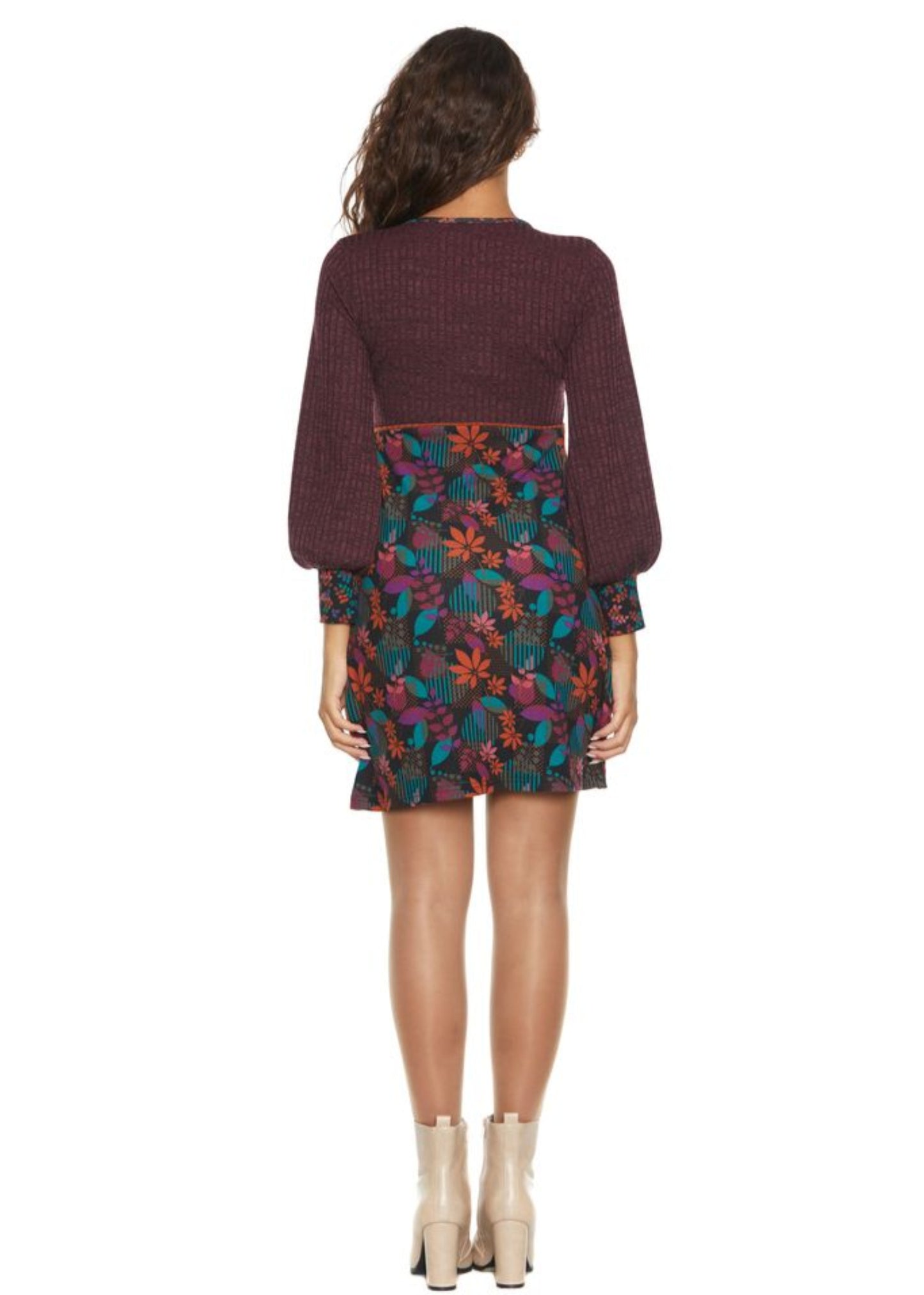 W23D01 - Vestito corto Praga Baba Design