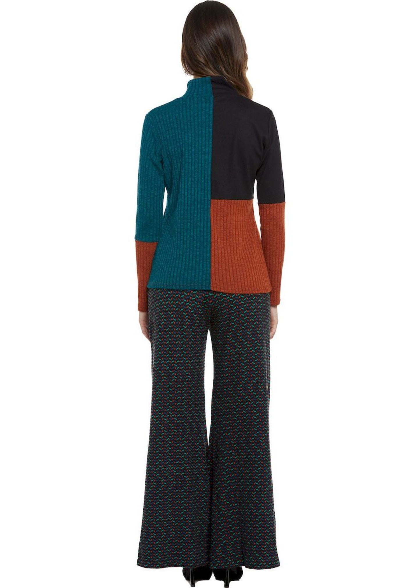 W24T15 - Street Art Stories T-Shirt by Baba Design