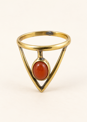 Anello Bussola Nomade in ottone con corniola, senza espositore, con fascia e montatura a V visibili