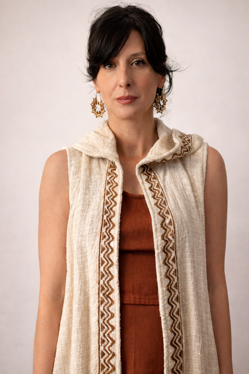 Orecchini Fiore dei Chakra in Ottone con 7 Pietre Naturali - Mandala Spirituale Artigianale