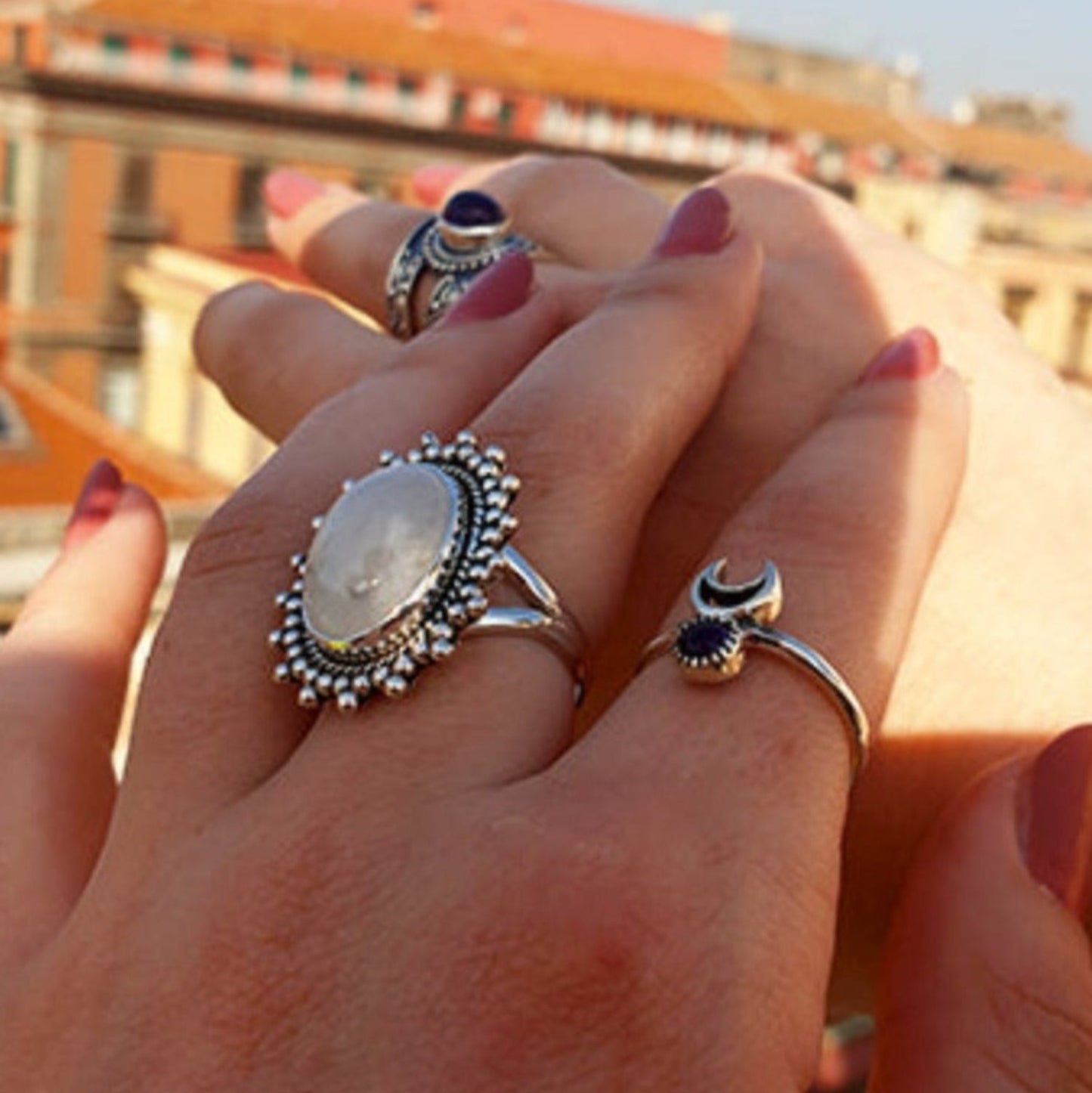 Anello con Pietra di Luna ovale - Gipsy Fashion Wear