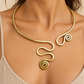 Collare Rigido Spiral Energy | Ottone con Doppia Spirale Boho