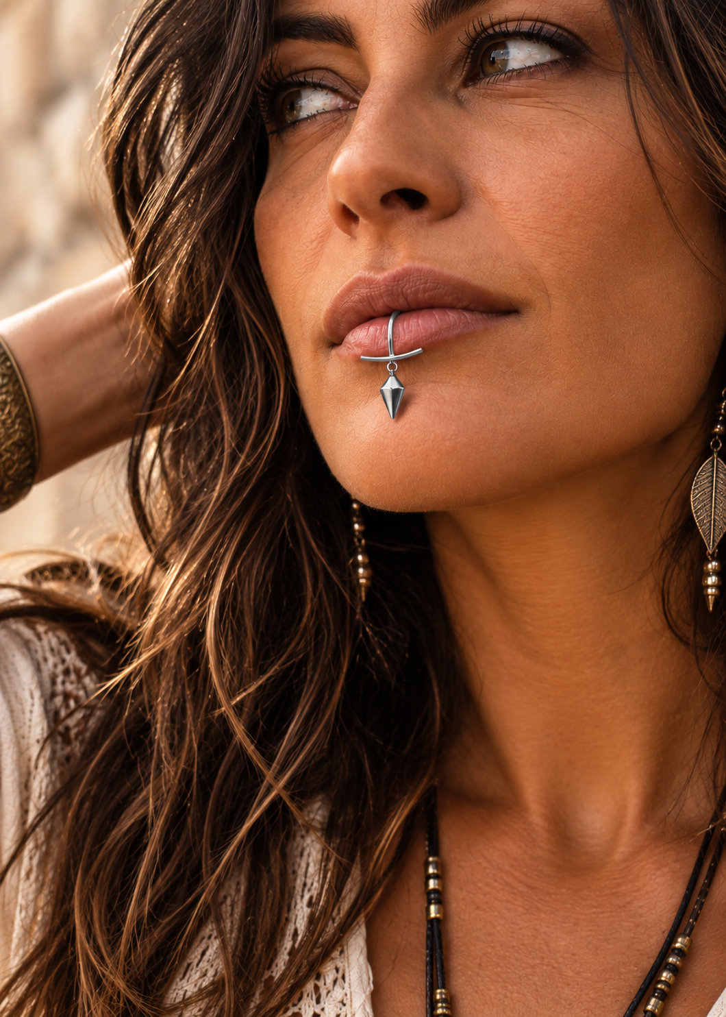 Lip Cuff Desert Arrow – Gioiello per labbro senza piercing