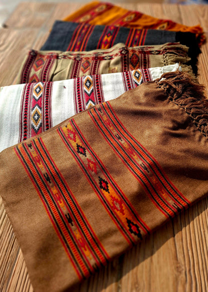 Coperta Tribale in Lana e Cotone - Maxi Stola con ricami etnici