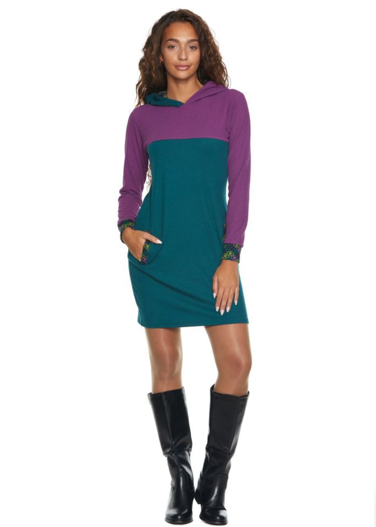 W23D02 - Vestito con cappuccio Helsinki Baba Design - Gipsy Fashion Wear 