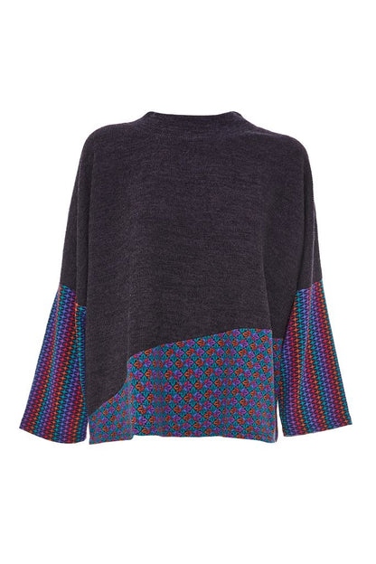 W23HBT06 - Vienna Happy Baba asymmetric sweater