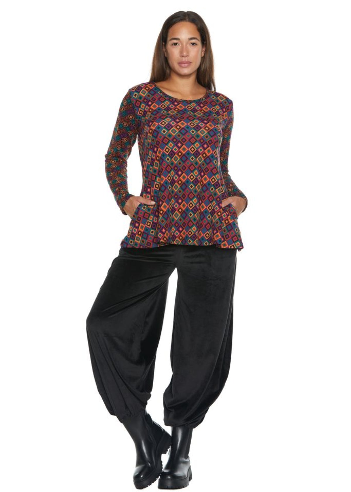 W23HBT07 - Camiseta Helsinki Happy Baba