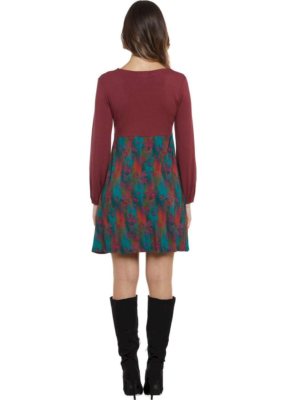 W24D22 - Vestito corto svasato Concrete Jungle di Baba Design - Gipsy Fashion Wear 