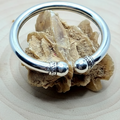 Bracciale con foglia e legno schiarito
