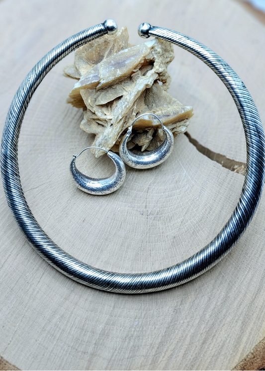 Collare e orecchini argento con legno chiaro