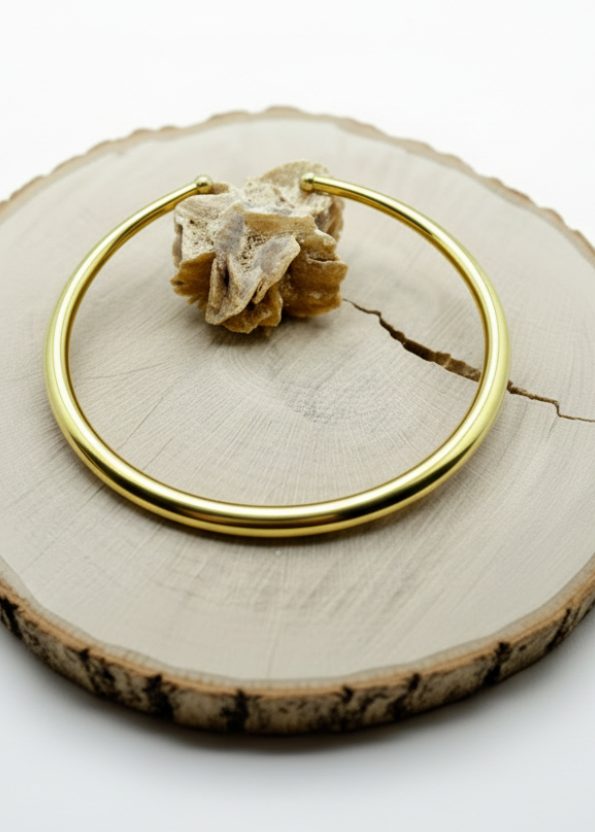 Collare ottone con legno chiaro