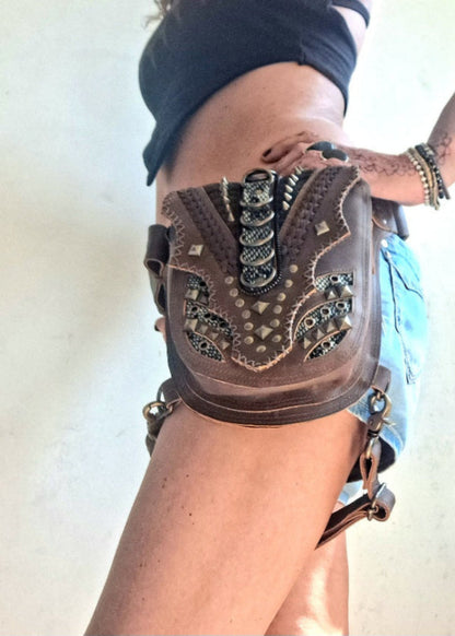 Marsupio in pelle “Warrior Spirit”