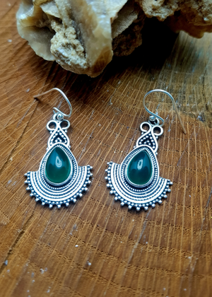 Orecchini verdi verticale