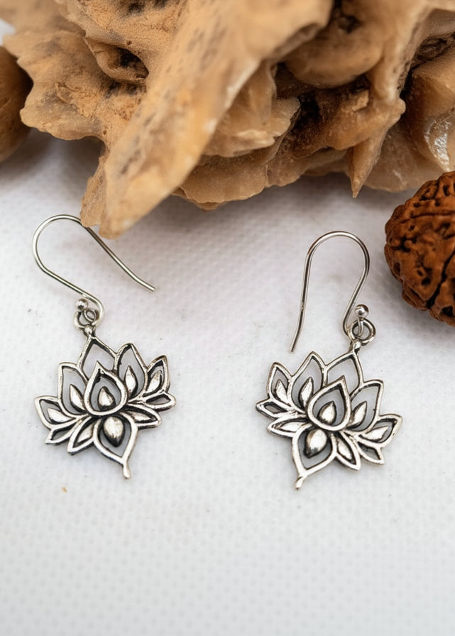 Orecchini Fiore di Loto - Gipsy Fashion Wear 