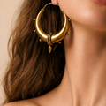Orecchini Moon Warrior – Cerchi Bombati con Punta Tribale in Ottone o Bagno d'Argento