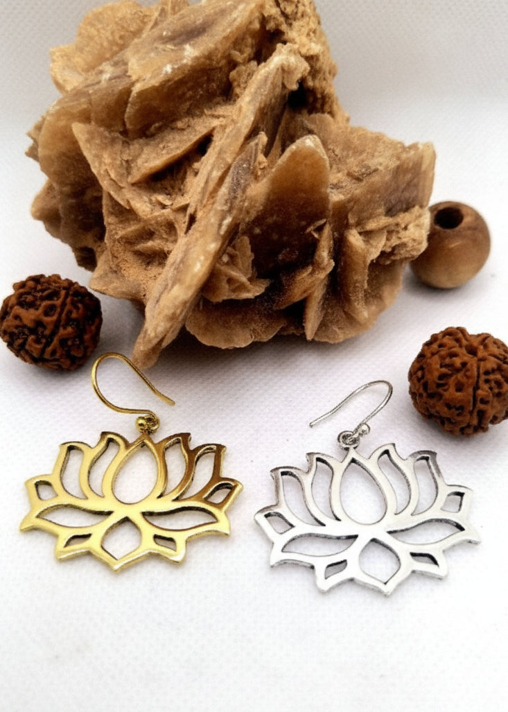 Orecchini Pendenti Fiore di Loto - Gipsy Fashion Wear 