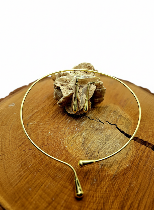 Set collare e orecchini liquid ottimizzato