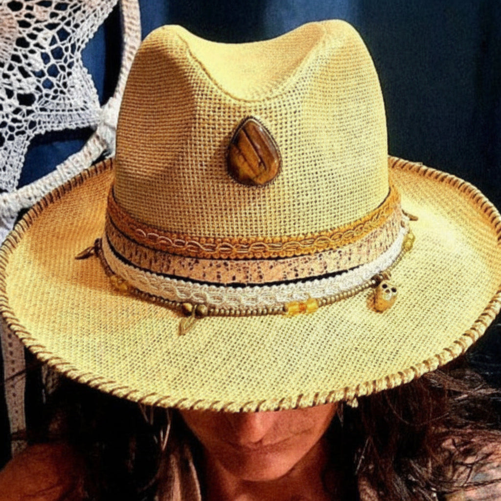 "L'Occhio della Tigre nel Deserto" - Gipsy Fashion Wear 