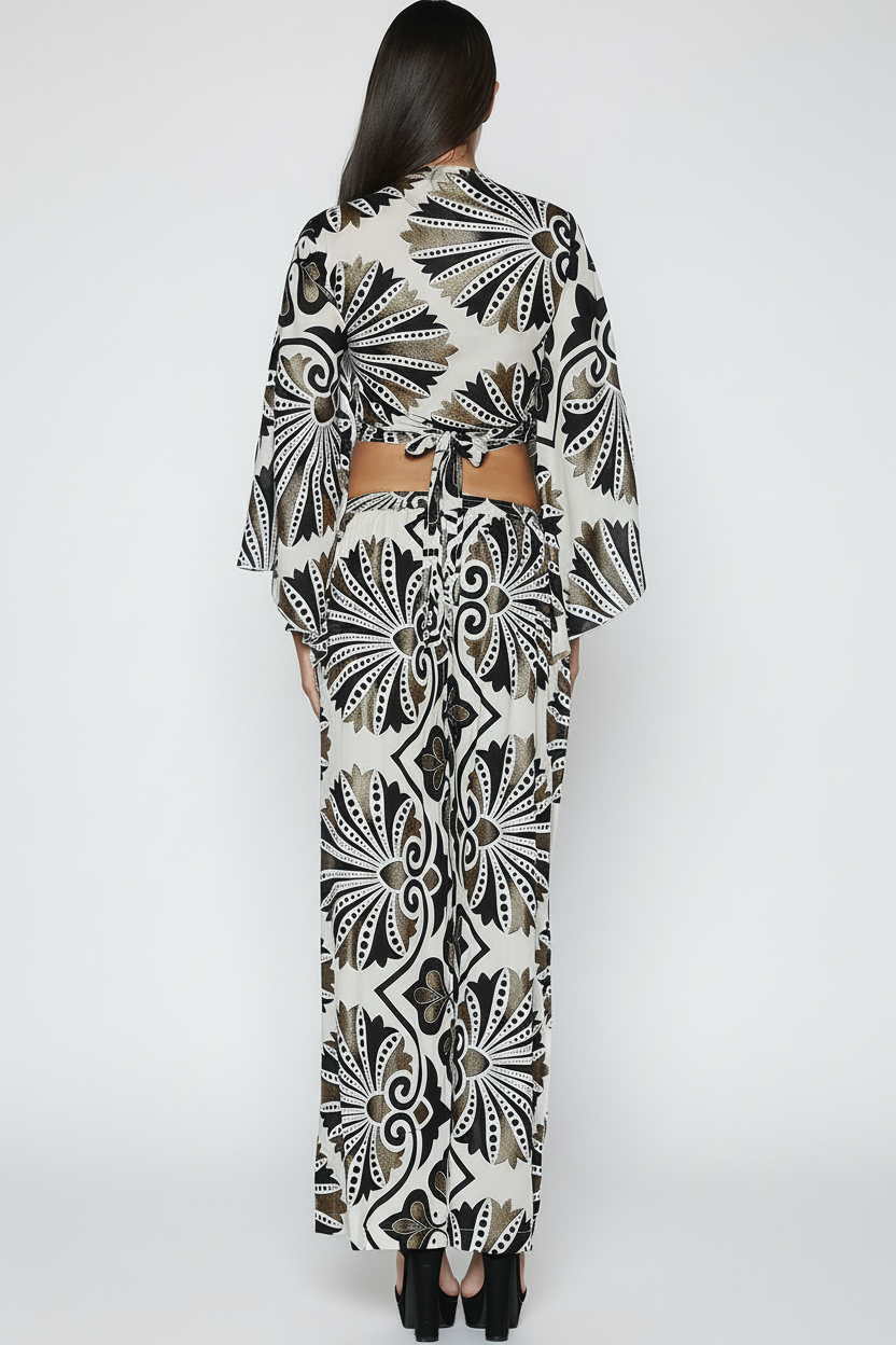 Two-piece set back view