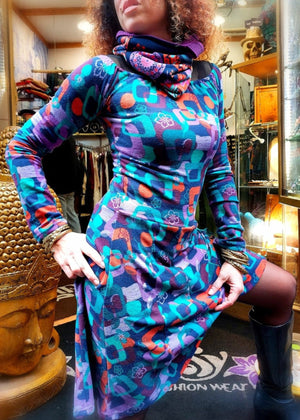 W22D40 - Vestito svasato Gypsy Leaves Baba Design - Gipsy Fashion Wear 