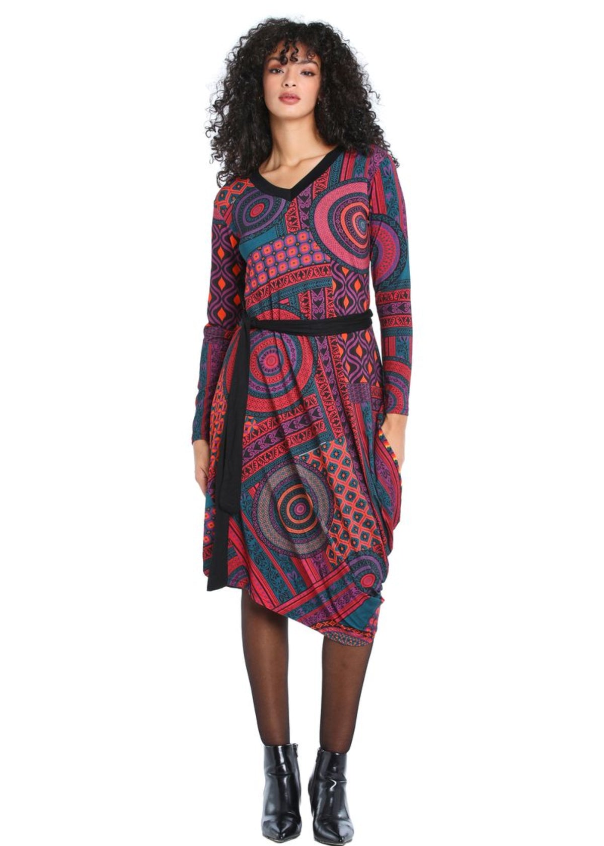 W22D19 - Abito asimmetrico con cintura Bohemian Trip Baba Design - Gipsy Fashion Wear 