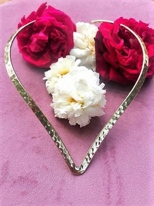 Collare “Warrior Queen” – Forza e luce